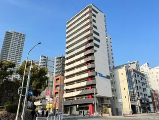 セレニテ元町アリエ【15階】の外観