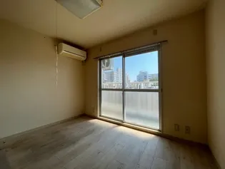 ハイツ湊川【5階】の外観