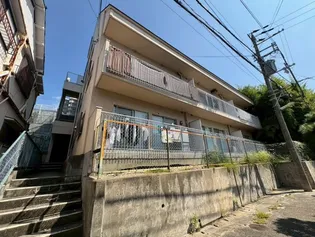 クイーンズハイツ名倉【1階】の外観