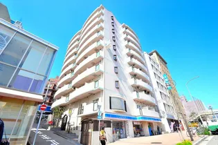 ソレイユ・ド元町【5階】の外観