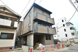 ワコーレヴィータ新神戸【2階】の外観