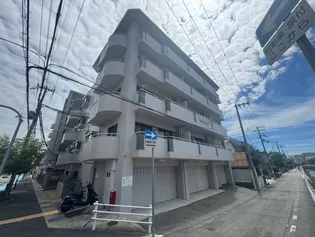 信和マンションの画像