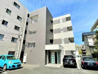 CREAM【101号室】の外観