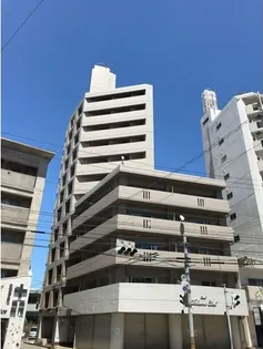 サンメゾン植田【5階】の外観