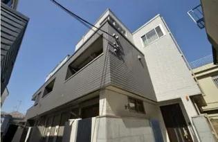 LA VIALETTAの画像
