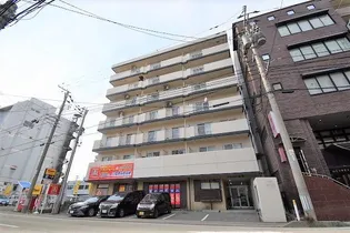 マンション山王【201号室】の間取り