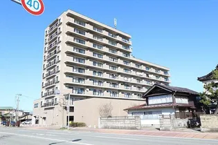 ヴェレーザ登町【607号室】の間取り