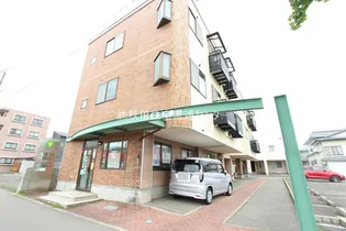 メゾン・ド・フォンテーヌ【201号室】の間取り