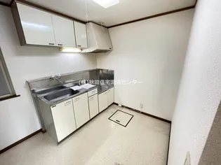 コンフォート95’山王【101号室】のキッチン