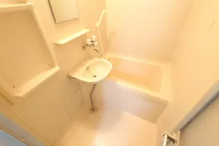 ドリームK・山王【102号室】の風呂