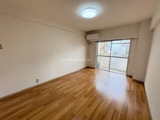 マンション山王【403号室】の居間