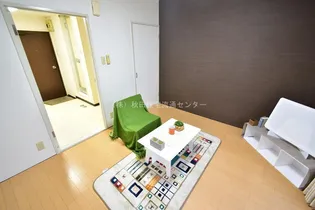 リビンアベ【303号室】の居間