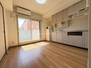 トーカンキャステール山王【408号室】の居間