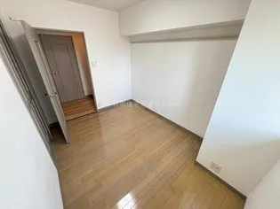 トーカンキャステール山王【408号室】の寝室