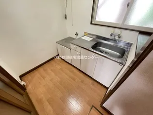 フェアハウスコマツ【105号室】のキッチン