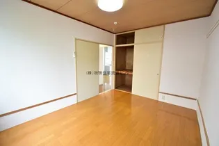 SUN LIFE タカナオ【1-A号室】の居間