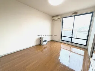 SUN LIFE タカナオ【2-C号室】の居間