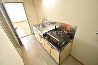 メゾン三浦【203号室】のキッチン