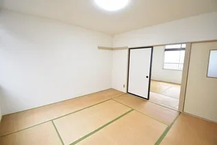 メープルオーク1【105号室】の寝室