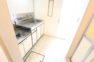 メープルオーク2【107号室】のキッチン