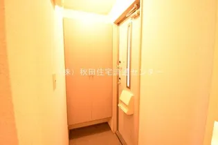 カーサみその【103号室】の玄関