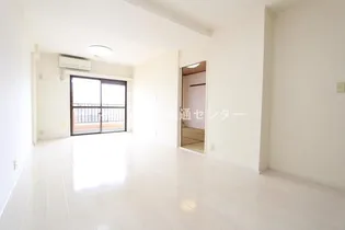 朝日プラザ秋田中央【403号室】の居間