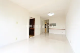 朝日プラザ秋田中央【403号室】の居間