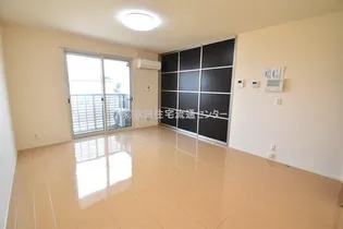 ウェストパレス2【2階】の居間