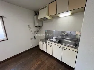 ハイパレス【1-B号室】のキッチン