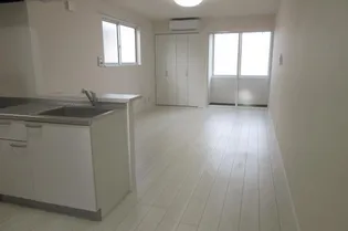 グランメゾンⅡ【201号室】の居間