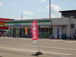 ヒルズ・Q【305号室】の周辺