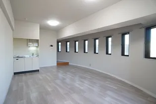 ヒューゲル城北の画像