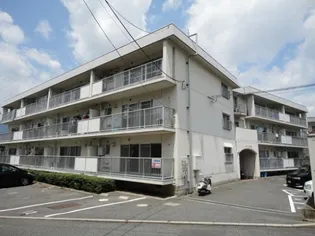 シャトウ春【1階】の外観