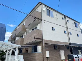 West Village【2階】の外観