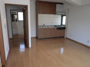 S&Tマンション【0301号室】の居間