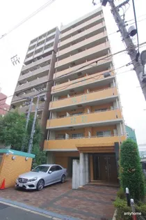 ジュネーゼグラン東梅田【10階】の外観