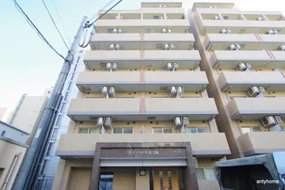 セゾンコート新大阪【5階】の外観