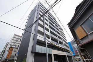 アドバンス大阪フェリシア【2階】の外観