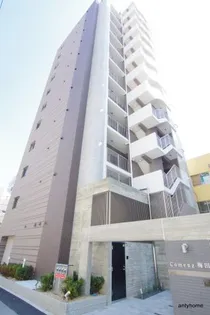 コメンズ梅田【10階】の外観
