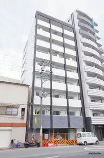 エストゥルースプラス大阪福島【6階】の外観