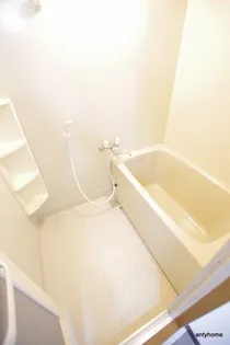 ニュー江坂ハイツ【1階】の風呂