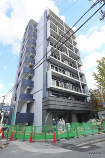 プレサンスOSAKA西中島リエゾン【3階】の外観