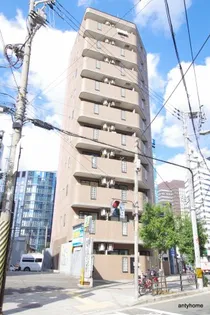 プレジール福島【1階】の外観