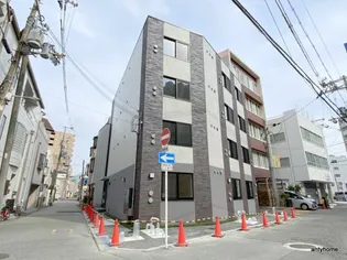 ヒルズ十三東【4階】の外観