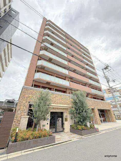 大阪府吹田市南吹田5丁目【マンション】の外観