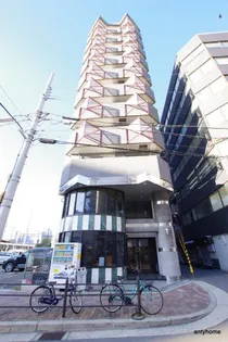 スリーデイズ新大阪【8階】の外観