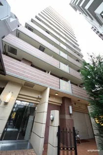 レジュールアッシュ梅田イースト【7階】の外観