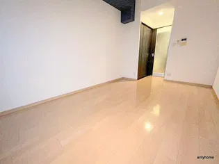 エスリード新大阪コンフォール2番館【5階】の間取り