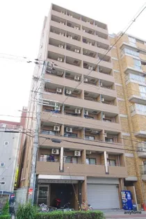 エステムコート新大阪【2階】の外観