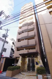 プレサンス新大阪【3階】の外観